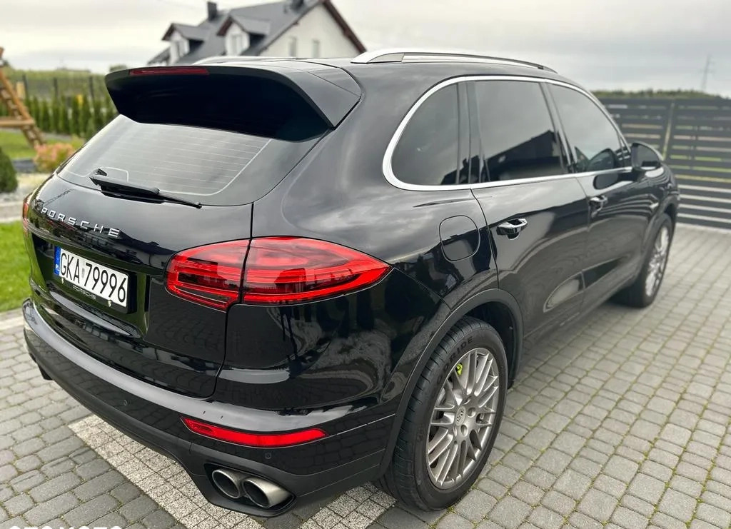 Porsche Cayenne cena 169000 przebieg: 210000, rok produkcji 2015 z Barlinek małe 742